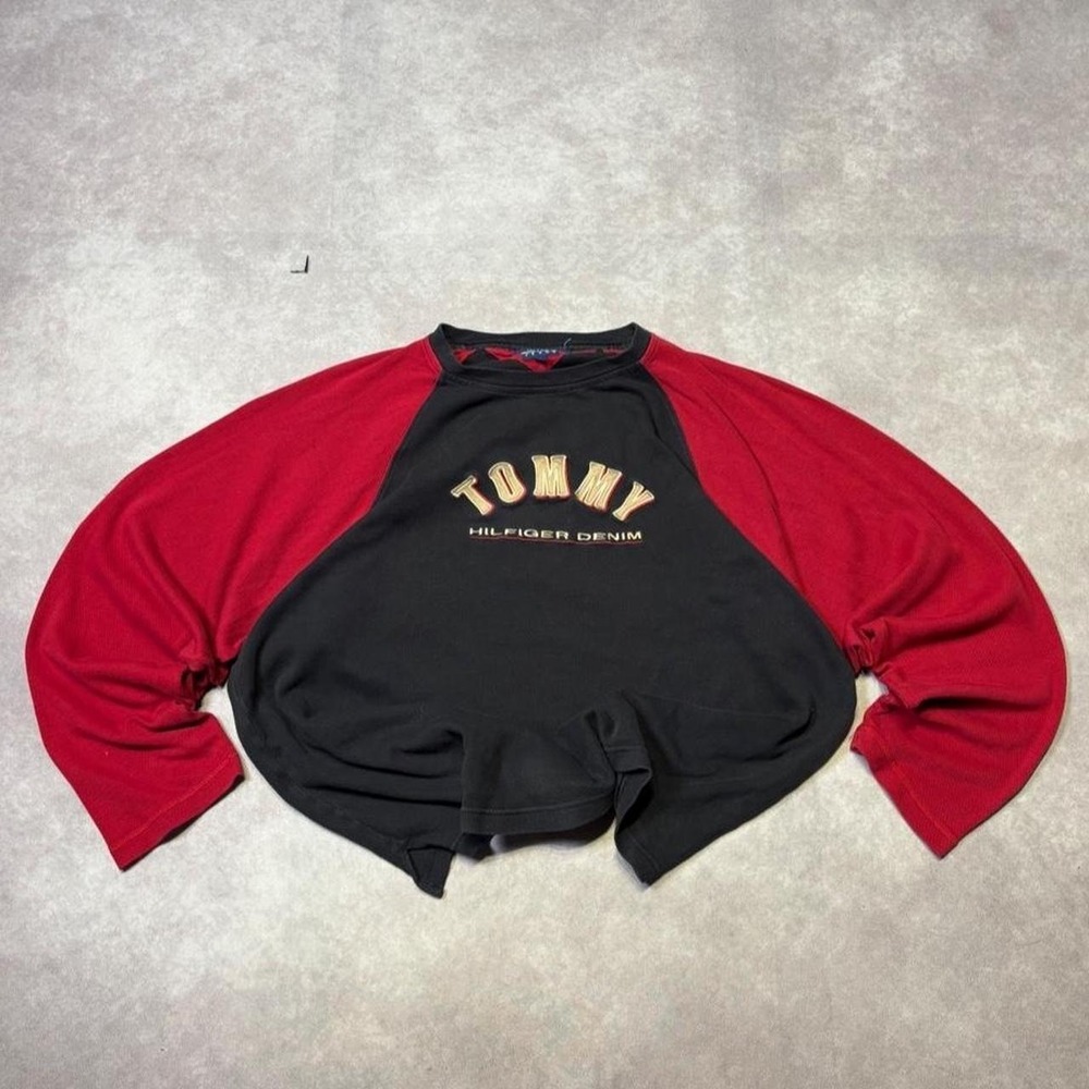 Vintage Y2K Tommy Hilfiger Denim Raglan Long Sleeve Shirt Red Black Mens XL